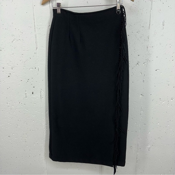 Vintage Woolrich Women’s size 8 Black 100% Wool Fringe Wrap Midi Lined Skirt - Picture 1 of 13